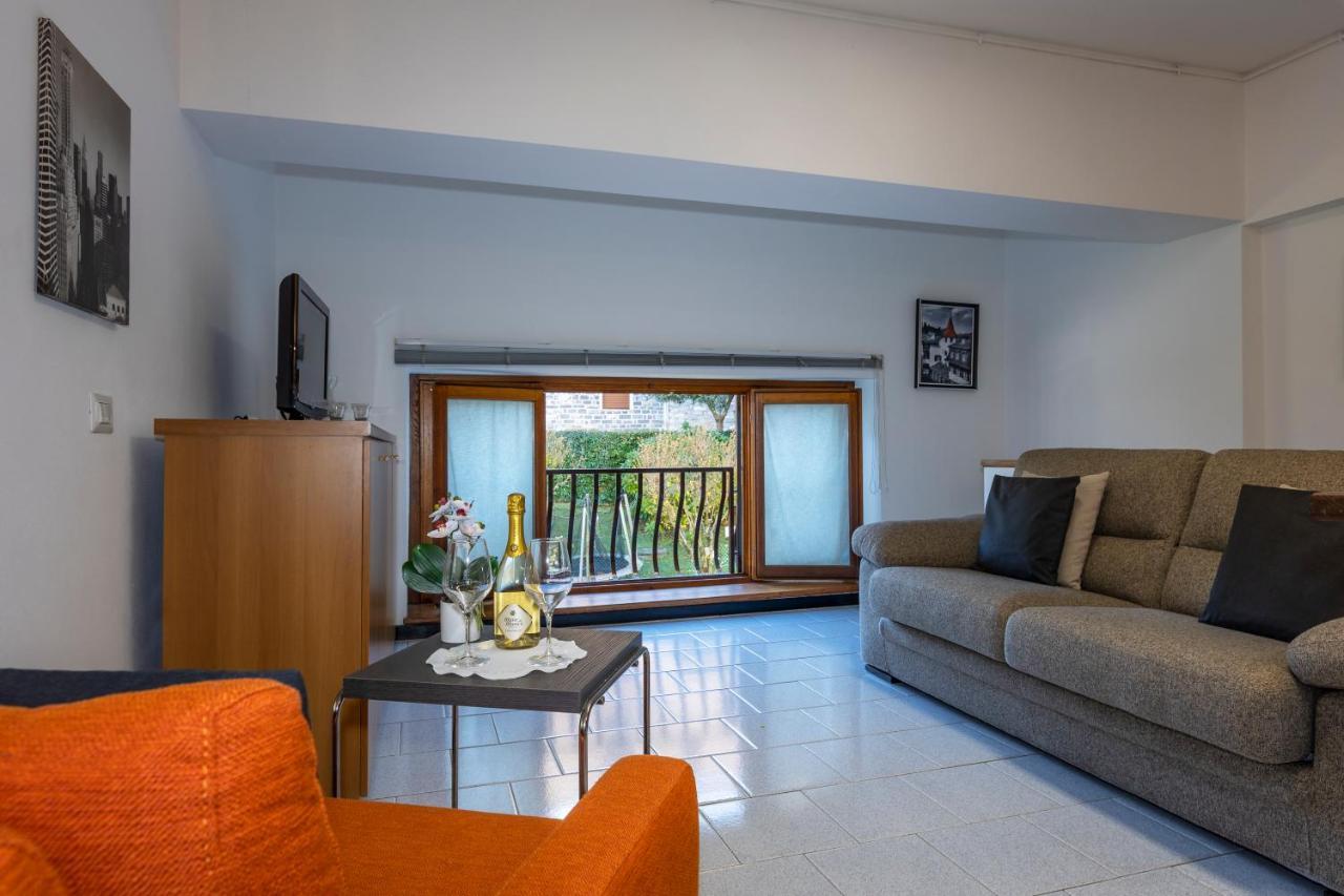 La Perla Del Lario 51 Apartment เบลลาโจ ภายนอก รูปภาพ