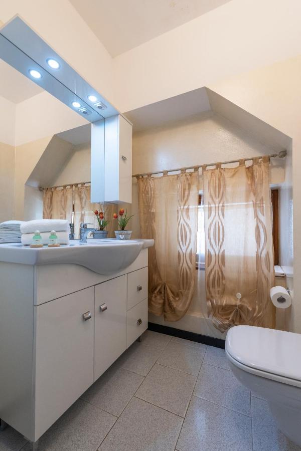 La Perla Del Lario 51 Apartment เบลลาโจ ภายนอก รูปภาพ